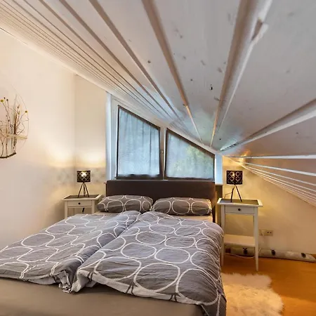 Schwarzwald Engel Daire